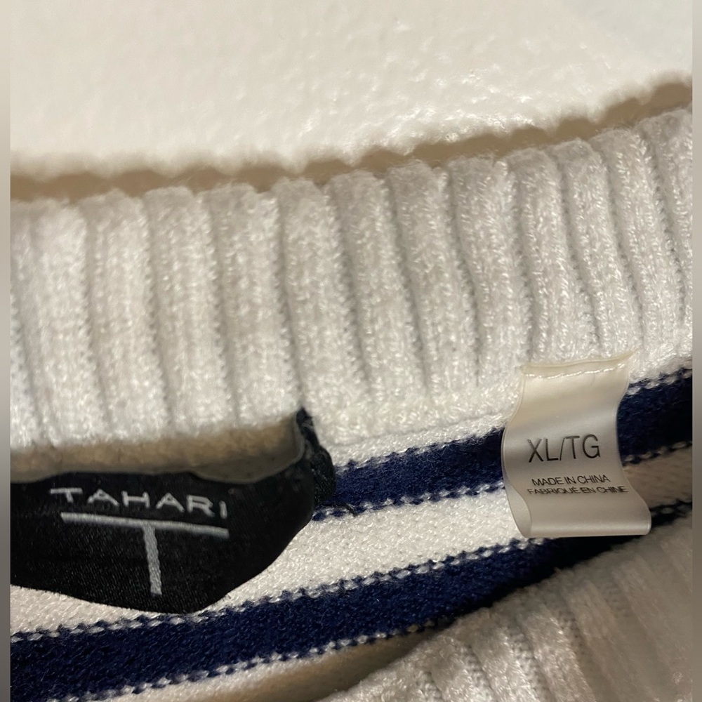 Women’s Tahari Striped Jersey Pullover Sweater, Navy Blue/White, XL - Picture 3 of 6